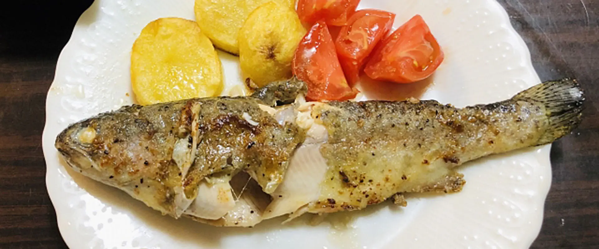 ニジマスのムニエル